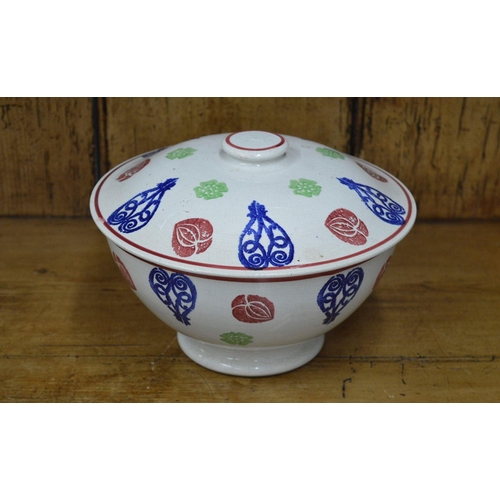 83 - LARGE SPONGEWARE BOWL AND COVER