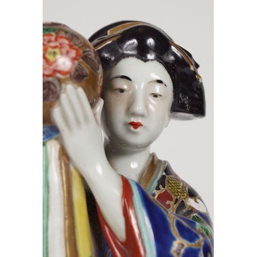 18 - JAPANESE PORCELAIN FIGURE