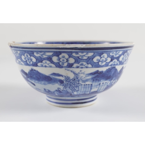 298 - CHINESE QING BLUE AND WHITE BOWL