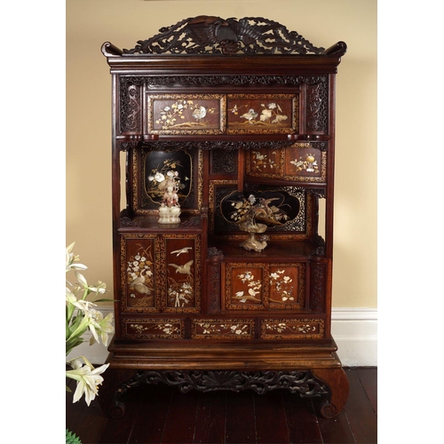 22 - JAPANESE SHIBAYAMA CABINET