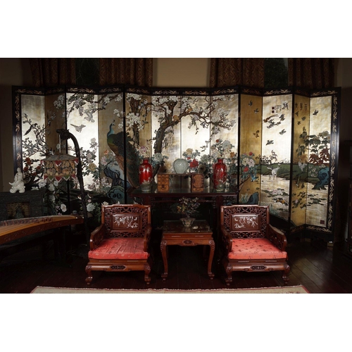 25 - CHINESE LACQUERED PALACE FOLDING SCREEN