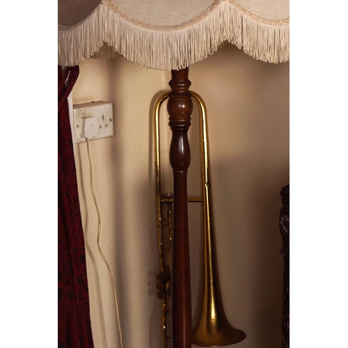 443 - EDWARDIAN MAHOGANY STANDARD LAMP