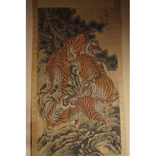 504 - 19TH-CENTURY CENTURY CHINESE SCROLL