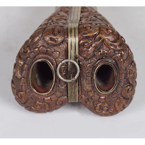 318 - 19TH-CENTURY TIBETAN COPPER & BONE TRUMPET