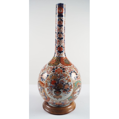 361 - LARGE 19TH-CENTURY IMARI VASE