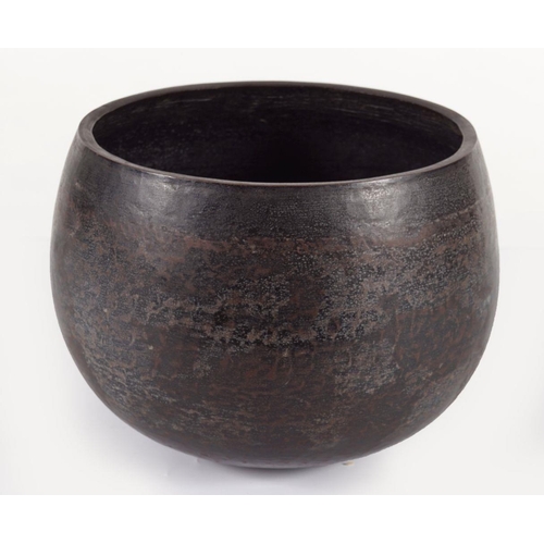 306 - 19TH-CENTURY TIBETAN BRONZE SINGING BOWL