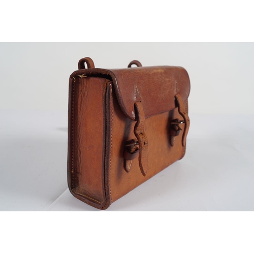 325 - LEATHER HUNTING CASED SANDWICH BOX