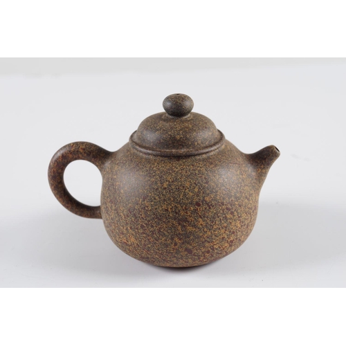 426 - CHINESE TEA GLAZED TEAPOT