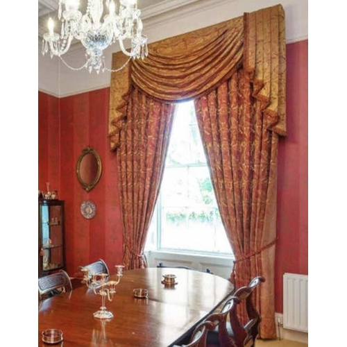 530 - PAIR OF DAMASK CURTAINS & PELMET