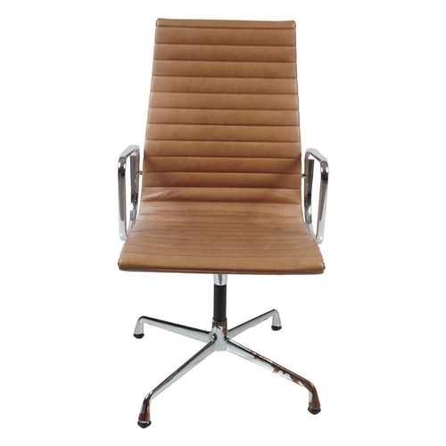 224 - EAMES STYLE REVOLVING CHROME & LEATHER CHAIR