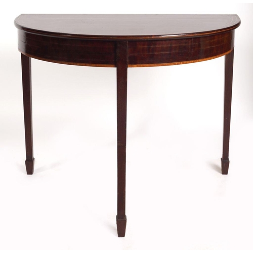 148 - 19TH-CENTURY MAHOGANY AND SATINWOOD SIDE TABLE