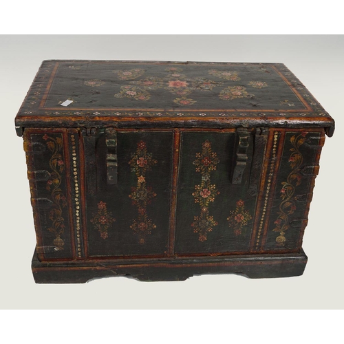 163 - 18TH-CENTURY INDIAN MARRIAGE CHEST