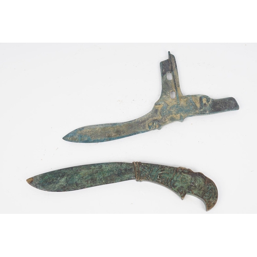 165 - 2 CHINESE ARCHAISTIC BRONZE DAGGERS