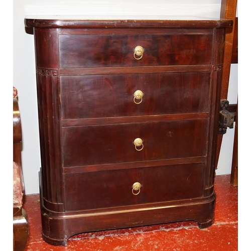 175 - SMALL EDWARDIAN MAHOGANY CHEST