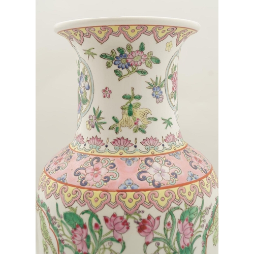 201 - CHINESE POLYCHROME VASE