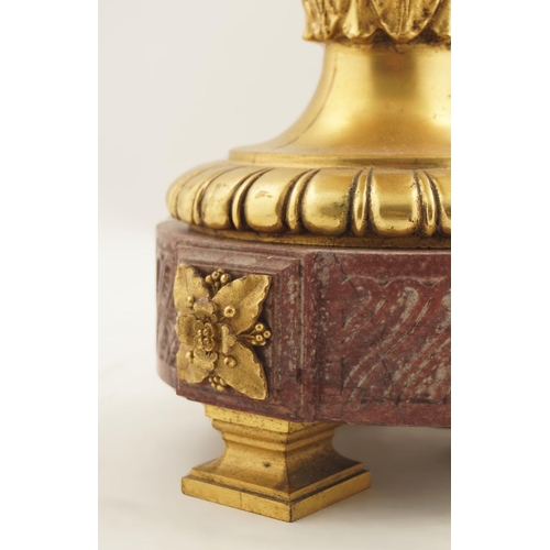 216 - LARGE GILT BRONZE TABLE LAMP