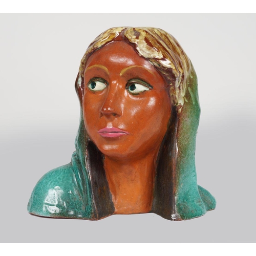 471 - CRANOG POLYCHROME BUST