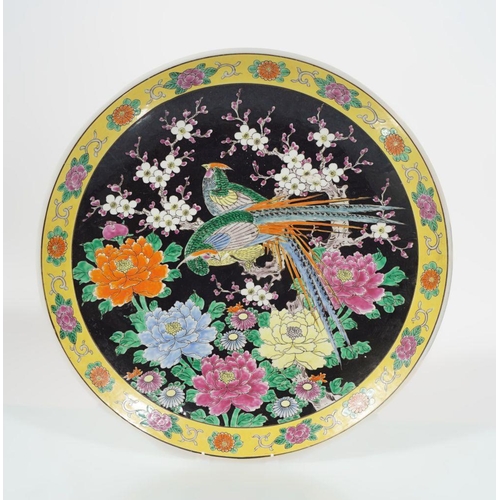 48 - LARGE CHINESE POLYCHROME CHARGER