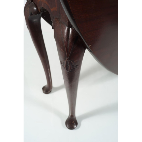 538 - GEORGE II MAHOGANY GATE LEG TABLE