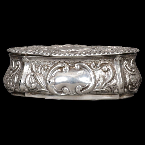 1175 - SILVER BOX