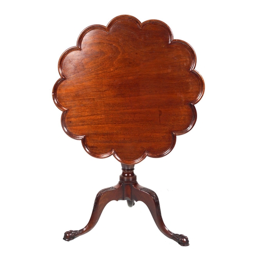 222 - IRISH 18TH-CENTURY MAHOGANY TEA TABLE