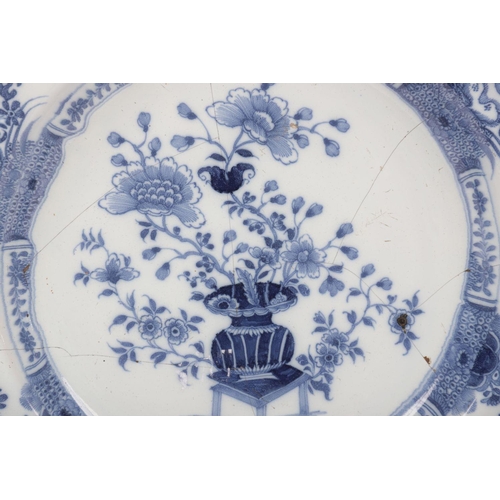 240 - EARLY 18TH-CENTURY DELFT CHARGER