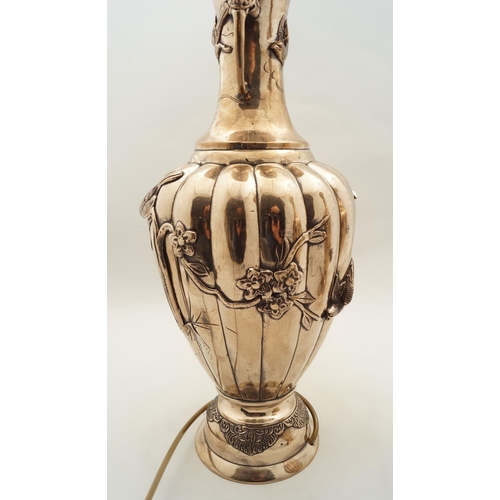 916 - PR JAPANESE MEIJI BRONZE VASE STEMMED TABLE LAMPS