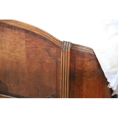 1041 - ART NOUVEAU WALNUT BED