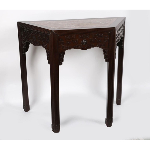 1046 - CHINESE QING HARDWOOD CEREMONIAL TABLE