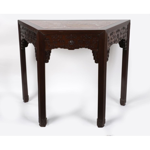 1046 - CHINESE QING HARDWOOD CEREMONIAL TABLE