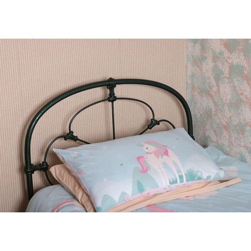 1139 - VICTORIAN METAL SINGLE BED