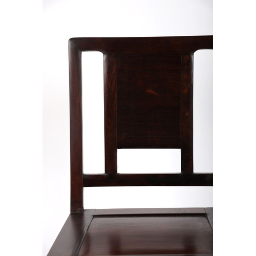 121 - 19TH-CENTURY CHINESE HARDWOOD CHAIR