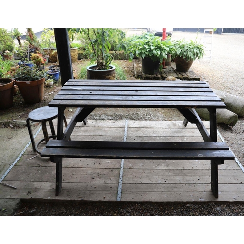 1276 - WOODEN PICNIC BENCH