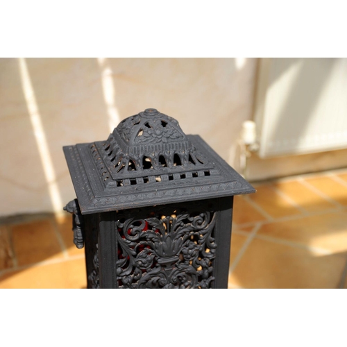 1368 - VICTORIAN CAST IRON HEATER