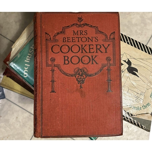 1394 - BOOK: MRS. BEETON'S COOKERY BOOK