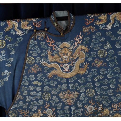 187 - CHINESE QING DRAGON COURT SILK ROBE