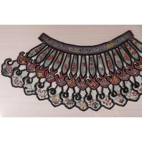 191 - CHINESE QING SILK CLOUD COLLAR