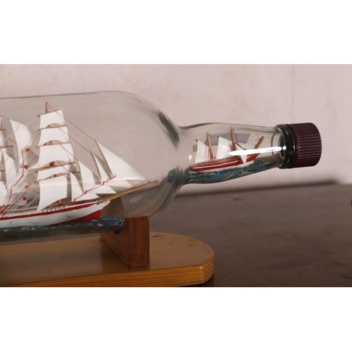 339 - SAILING SHIP IN A GLASS BOTTLE