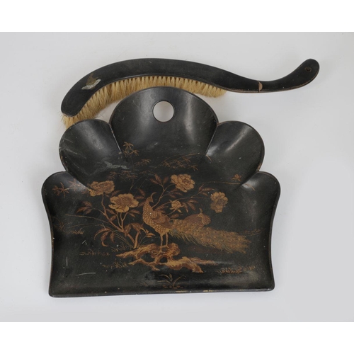 420 - 19TH-CENTURY JAPANESE LACQUERED TRAY