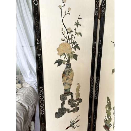 457 - CHINESE QING LACQUERED SCREEN