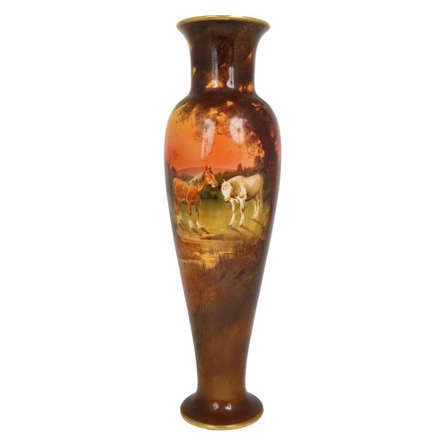 499 - ROYAL DOULTON VASE