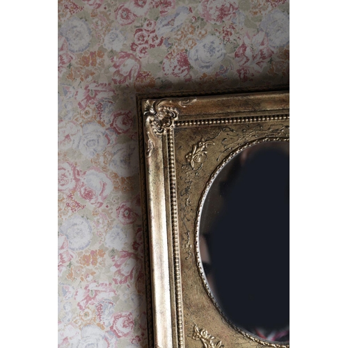 606 - SMALL GILT FRAMED MIRROR