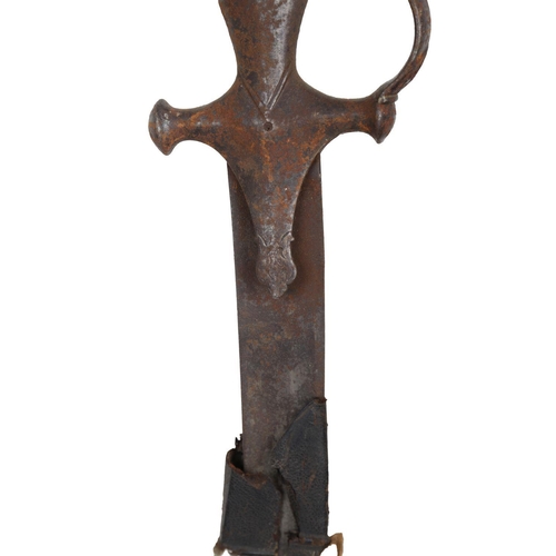 672 - 19TH-CENTURY MUGHAL TALWAR SWORD