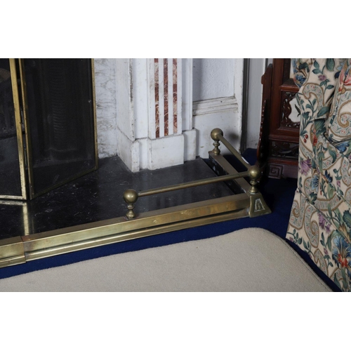 73 - LARGE TELESCOPIC BRASS FENDER