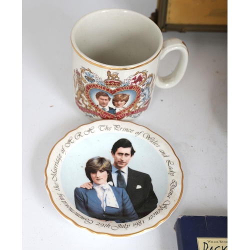 735 - 11 ITEMS BRITISH ROYAL COMMEMORATIVE MEMORABILIA