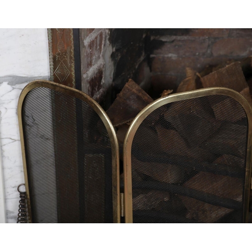 840 - 4-FOLD BRASS FIRE SCREEN