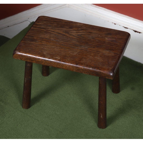 860 - LATE 19TH-CENTURY VERNACULAR OAK STOOL