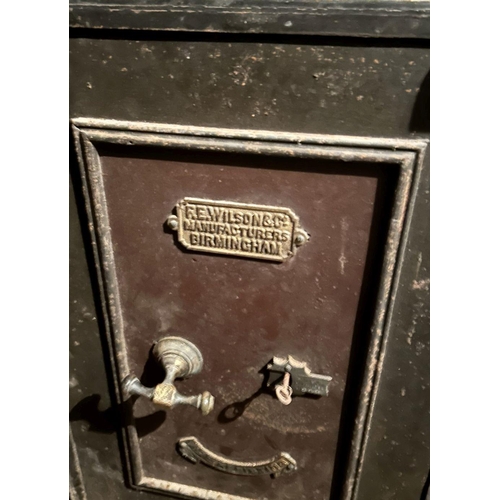 902 - F. F. WILSON CAST IRON SAFE