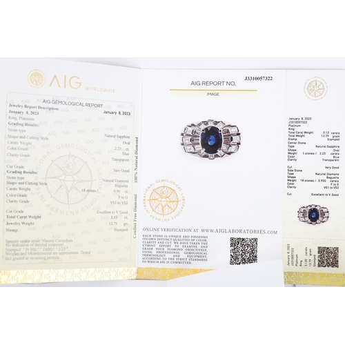 1101 - NATURAL SAPPHIRE & DIAMOND PLATINUM RING