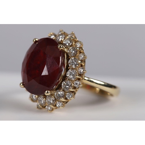 1181 - 14K GOLD RUBY AND DIAMOND RING